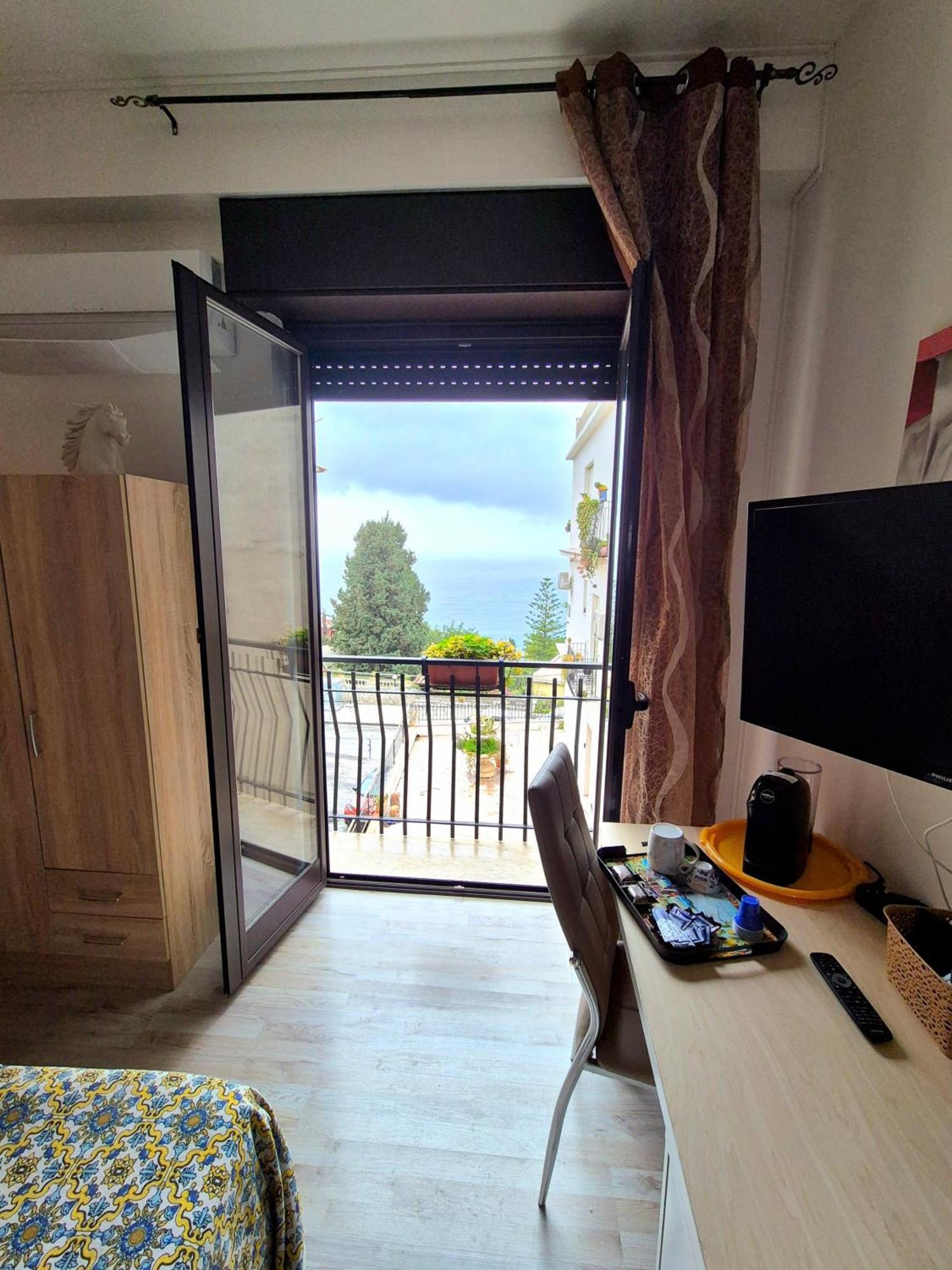 Bella Taormina Bed and Breakfast Buitenkant foto